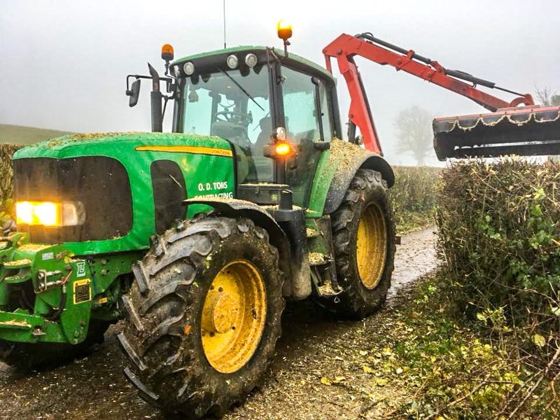 Green Tractor Bonnet Cover for John Deere 6820