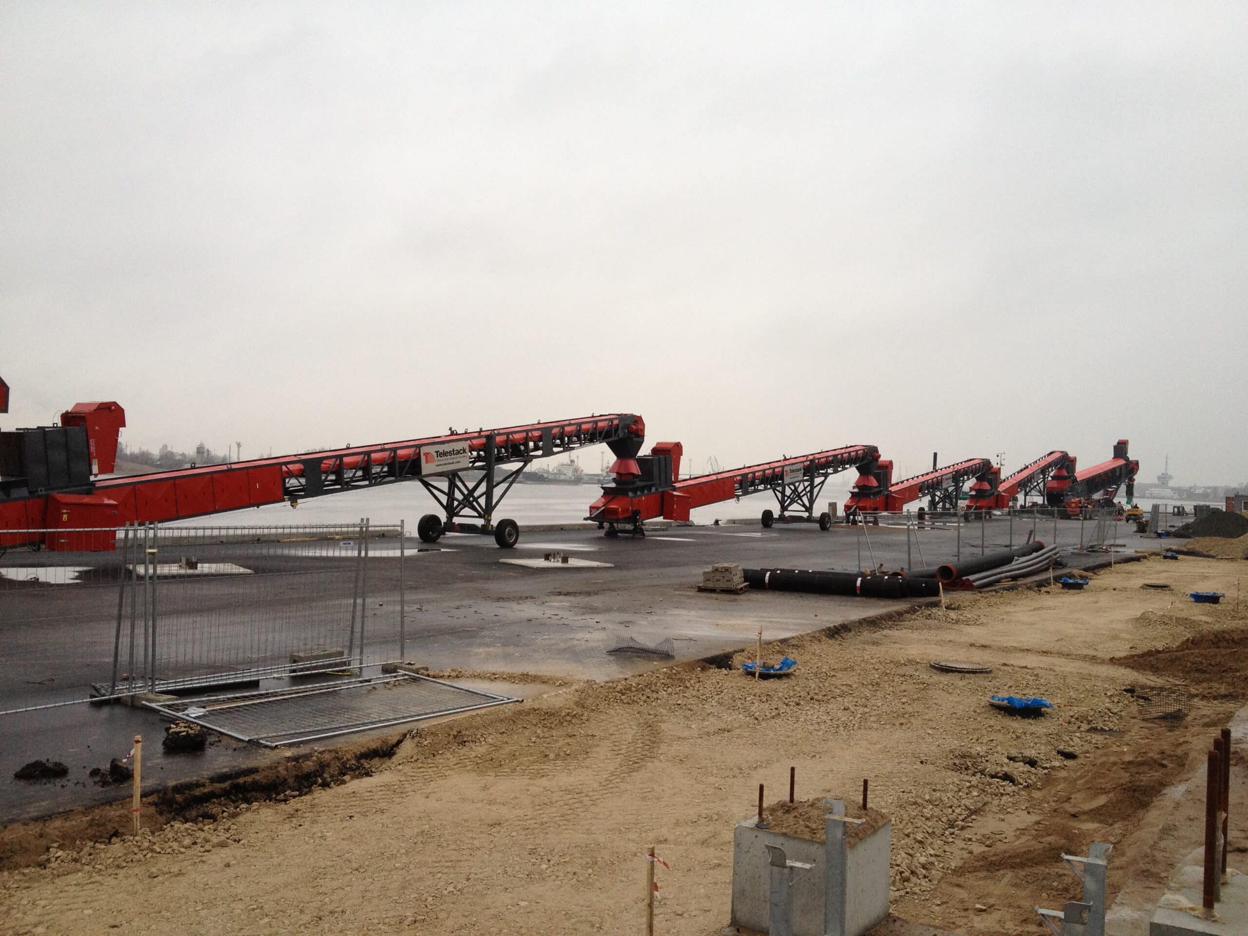 Red PVC Quarry Conveyor Covers for Telestack